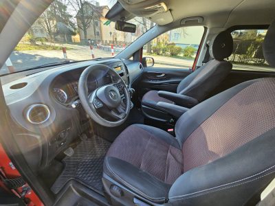 Mercedes_Vito_int2